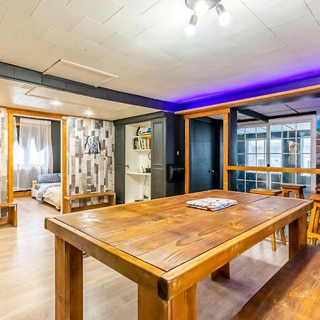 مدينة كويبيك The International House Hostel المظهر الخارجي الصورة